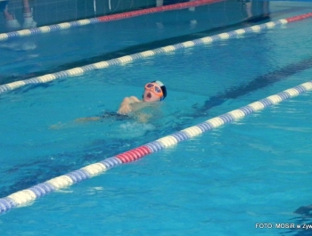 PŁYWACKA LIGA SZKOLNA - II EDYCJA. WYNIKI I FOTOREPORTAŻ - zdjęcie94