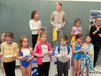 PŁYWACKA LIGA SZKOLNA - II EDYCJA. WYNIKI I FOTOREPORTAŻ - zdjęcie102