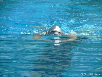 PŁYWACKA LIGA SZKOLNA - II EDYCJA. WYNIKI I FOTOREPORTAŻ - zdjęcie107