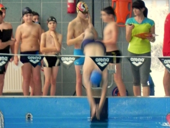 PŁYWACKA LIGA SZKOLNA - II EDYCJA. WYNIKI I FOTOREPORTAŻ - zdjęcie118