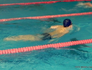 PŁYWACKA LIGA SZKOLNA - II EDYCJA. WYNIKI I FOTOREPORTAŻ - zdjęcie121