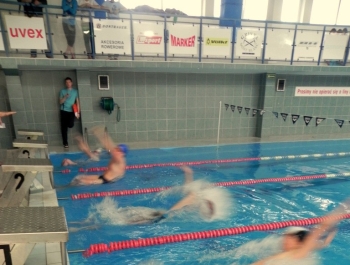 PŁYWACKA LIGA SZKOLNA - II EDYCJA. WYNIKI I FOTOREPORTAŻ - zdjęcie135