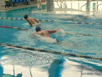 PŁYWACKA LIGA SZKOLNA - II EDYCJA. WYNIKI I FOTOREPORTAŻ - zdjęcie142