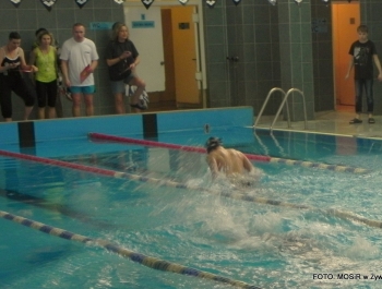 PŁYWACKA LIGA SZKOLNA - II EDYCJA. WYNIKI I FOTOREPORTAŻ - zdjęcie143