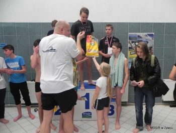 PŁYWACKA LIGA SZKOLNA - II EDYCJA. WYNIKI I FOTOREPORTAŻ - zdjęcie147