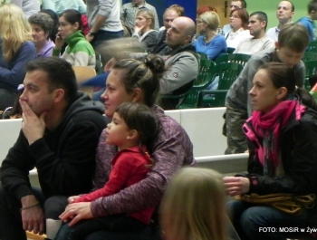 6.XII MIKOŁAJ NAGRADZAŁ ZWYCIĘZCÓW MIKOŁAJOWYCH ZAWODÓW PŁYWACKICH DLA UCZESTNIKÓW SZKÓŁKI MOSiR W ŻYWCU - zdjęcie29