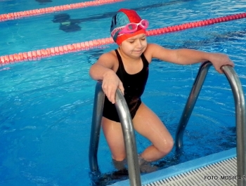 Wyniki zawodów pływackich - 13.02.2015r. - zdjęcie21