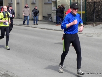 XVI PÓŁMARATON - PÓŁOFICJALNIE. FOTOGALERIA ŻYWIEC 29.III.2015 - zdjęcie78