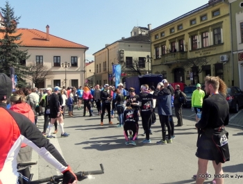 XVI PÓŁMARATON - PÓŁOFICJALNIE. FOTOGALERIA ŻYWIEC 29.III.2015 - zdjęcie33