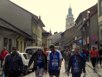 XVI PÓŁMARATON - PÓŁOFICJALNIE. FOTOGALERIA ŻYWIEC 29.III.2015 - zdjęcie22