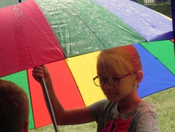 CZASEM SŁONCE, CZASEM DESZCZ - CZYLI POŻEGNANIE LATA W SPORYSZU - zdjęcie11