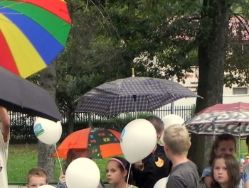 CZASEM SŁONCE, CZASEM DESZCZ - CZYLI POŻEGNANIE LATA W SPORYSZU - zdjęcie2