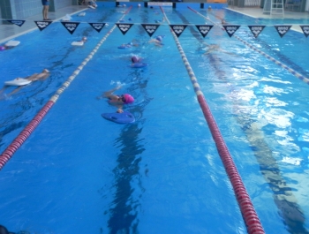 SZKÓŁKA PŁYWACKA MOSiR W ŻYWCU W AKCJI! - zdjęcie4