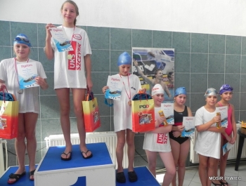 I EDYCJA POWIATOWEJ LIGI PŁYWACKIEJ - WYNIKI! - zdjęcie25