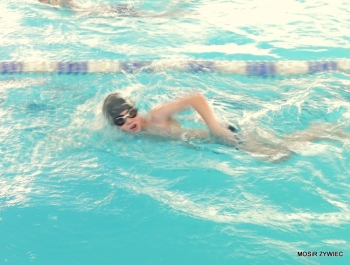 MIKOŁAJKOWE ZAWODY PŁYWACKIE I SPOTKANIE ZE ŚWIĘTYM MIKOŁAJEM - 2015. - zdjęcie51