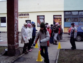FESTYN SPORTOWO &#8211; REKREACYJNY DLA DZIECI &#8222;BIAŁE SZALEŃSTWO&#8221; - 24.01.2008 r. - zdjęcie 10