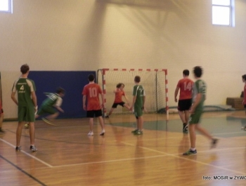 PIŁKA RĘCZNA SZKÓŁ GIMNAZJALNYCH - 10.02.2016r. - zdjęcie4