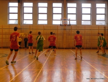 PIŁKA RĘCZNA SZKÓŁ GIMNAZJALNYCH - 10.02.2016r. - zdjęcie5