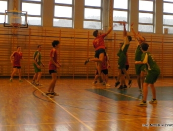 PIŁKA RĘCZNA SZKÓŁ GIMNAZJALNYCH - 10.02.2016r. - zdjęcie8