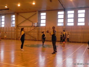 PIŁKA RĘCZNA SZKÓŁ GIMNAZJALNYCH - 10.02.2016r. - zdjęcie9