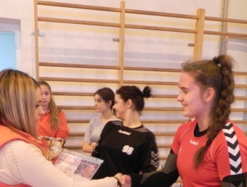 PIŁKA RĘCZNA SZKÓŁ GIMNAZJALNYCH - 10.02.2016r. - zdjęcie23