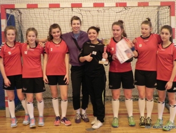 PIŁKA RĘCZNA SZKÓŁ GIMNAZJALNYCH - 10.02.2016r. - zdjęcie24