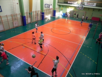 SIATKA+KOSZ+TENIS STOŁOWY+PŁYWANIE+ŁYŻWY = FERIE Z MOSiR-em - zdjęcie49