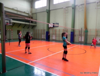 SIATKA+KOSZ+TENIS STOŁOWY+PŁYWANIE+ŁYŻWY = FERIE Z MOSiR-em - zdjęcie57