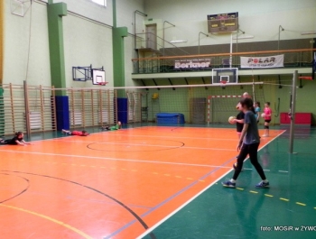 SIATKA+KOSZ+TENIS STOŁOWY+PŁYWANIE+ŁYŻWY = FERIE Z MOSiR-em - zdjęcie2