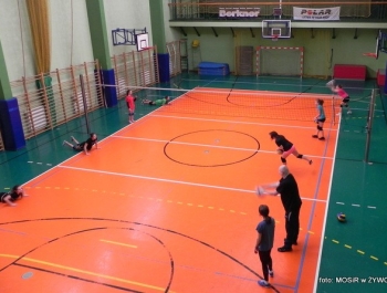 SIATKA+KOSZ+TENIS STOŁOWY+PŁYWANIE+ŁYŻWY = FERIE Z MOSiR-em - zdjęcie7