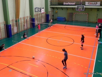 SIATKA+KOSZ+TENIS STOŁOWY+PŁYWANIE+ŁYŻWY = FERIE Z MOSiR-em - zdjęcie9