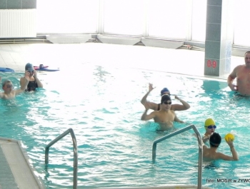 SIATKA+KOSZ+TENIS STOŁOWY+PŁYWANIE+ŁYŻWY = FERIE Z MOSiR-em - zdjęcie65