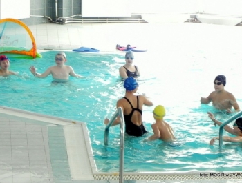 SIATKA+KOSZ+TENIS STOŁOWY+PŁYWANIE+ŁYŻWY = FERIE Z MOSiR-em - zdjęcie66