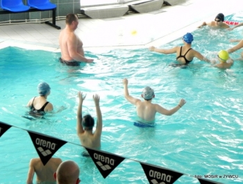 SIATKA+KOSZ+TENIS STOŁOWY+PŁYWANIE+ŁYŻWY = FERIE Z MOSiR-em - zdjęcie69