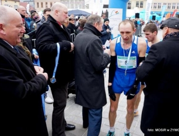 PÓŁMARATON DOOKOŁA JEZIORA ŻYWIECKIEGO - REKORD FREKWENCJI! - zdjęcie105