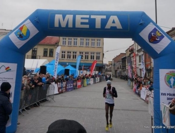 PÓŁMARATON DOOKOŁA JEZIORA ŻYWIECKIEGO - REKORD FREKWENCJI! - zdjęcie103