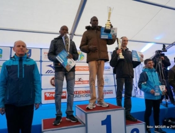 PÓŁMARATON DOOKOŁA JEZIORA ŻYWIECKIEGO - REKORD FREKWENCJI! - zdjęcie86