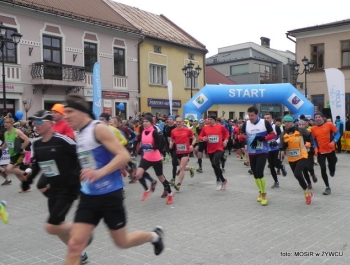 PÓŁMARATON DOOKOŁA JEZIORA ŻYWIECKIEGO - REKORD FREKWENCJI! - zdjęcie155
