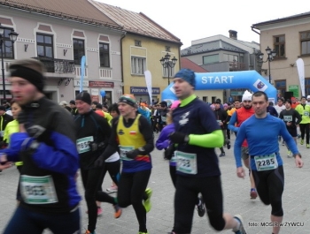 PÓŁMARATON DOOKOŁA JEZIORA ŻYWIECKIEGO - REKORD FREKWENCJI! - zdjęcie151
