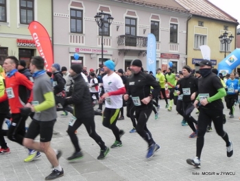 PÓŁMARATON DOOKOŁA JEZIORA ŻYWIECKIEGO - REKORD FREKWENCJI! - zdjęcie137