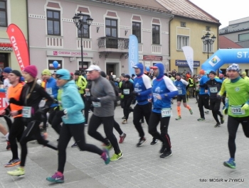 PÓŁMARATON DOOKOŁA JEZIORA ŻYWIECKIEGO - REKORD FREKWENCJI! - zdjęcie135