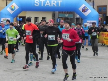 PÓŁMARATON DOOKOŁA JEZIORA ŻYWIECKIEGO - REKORD FREKWENCJI! - zdjęcie131