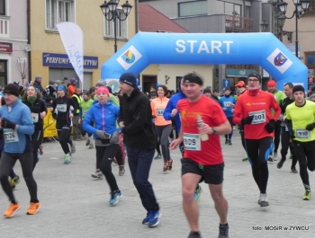 PÓŁMARATON DOOKOŁA JEZIORA ŻYWIECKIEGO - REKORD FREKWENCJI! - zdjęcie124