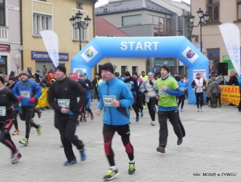 PÓŁMARATON DOOKOŁA JEZIORA ŻYWIECKIEGO - REKORD FREKWENCJI! - zdjęcie122