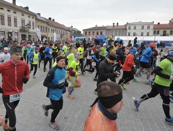 PÓŁMARATON DOOKOŁA JEZIORA ŻYWIECKIEGO - REKORD FREKWENCJI! - zdjęcie76