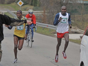 PÓŁMARATON DOOKOŁA JEZIORA ŻYWIECKIEGO - REKORD FREKWENCJI! - zdjęcie73