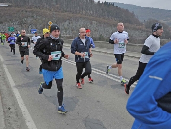 PÓŁMARATON DOOKOŁA JEZIORA ŻYWIECKIEGO - REKORD FREKWENCJI! - zdjęcie43