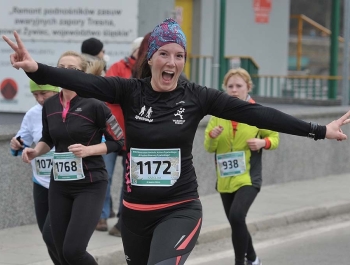 PÓŁMARATON DOOKOŁA JEZIORA ŻYWIECKIEGO - REKORD FREKWENCJI! - zdjęcie32