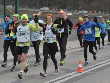 PÓŁMARATON DOOKOŁA JEZIORA ŻYWIECKIEGO - REKORD FREKWENCJI! - zdjęcie30