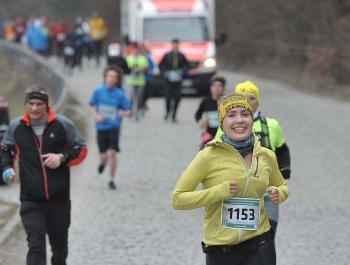 PÓŁMARATON DOOKOŁA JEZIORA ŻYWIECKIEGO - REKORD FREKWENCJI! - zdjęcie17